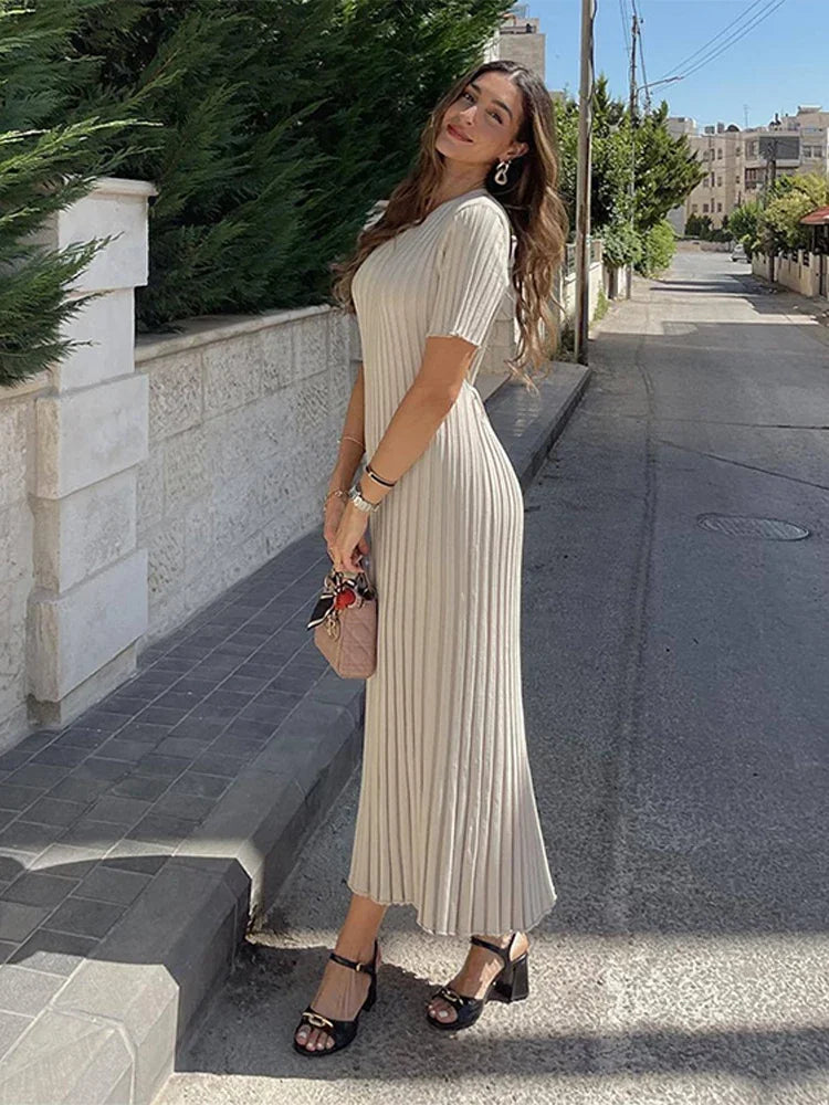 Long Dress Short Sleeve Pleated Lady Dresses 2024 Fashion Spring Summer